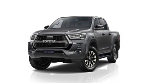 Toyota-Hilux-GR-Sport-1-23