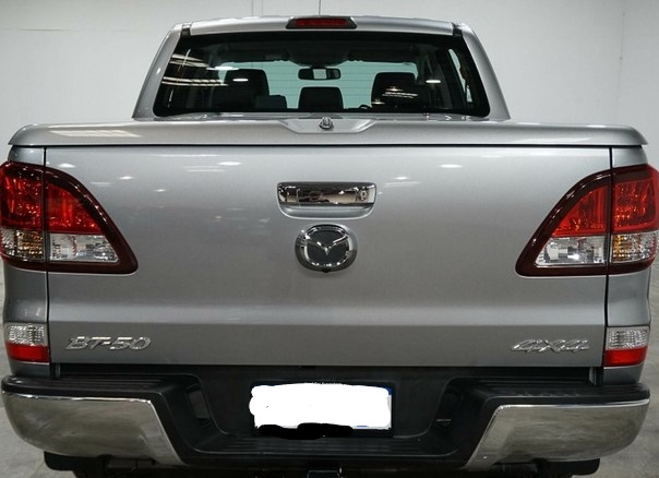 mazda_bumber_inox__1585948296_583